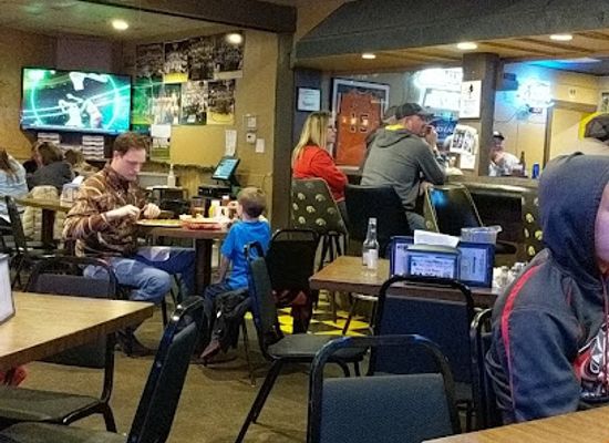 iowa/sioux-city/restaurant/townhouse-pizza-lounge