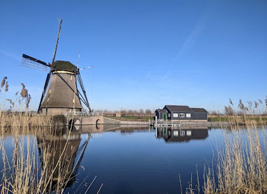netherlands/kinderdijk/restaurant/visitor-center