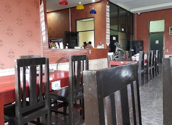 laos/xieng-khouang/restaurant/sainamkat-restaurant