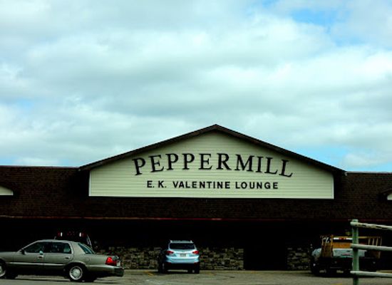 nebraska/great-plains/restaurant/peppermill-restaurant-ekv-lounge