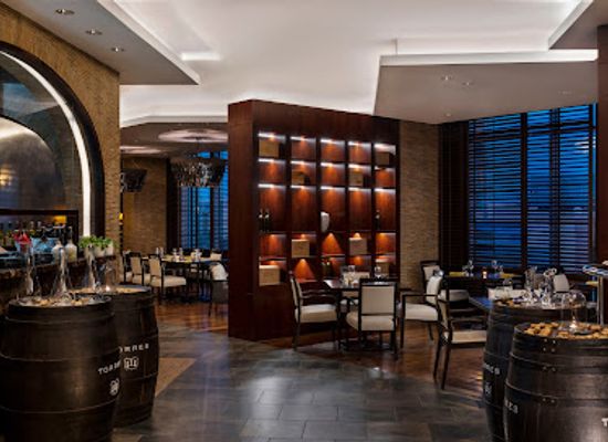 qatar/doha/restaurant/the-cellar