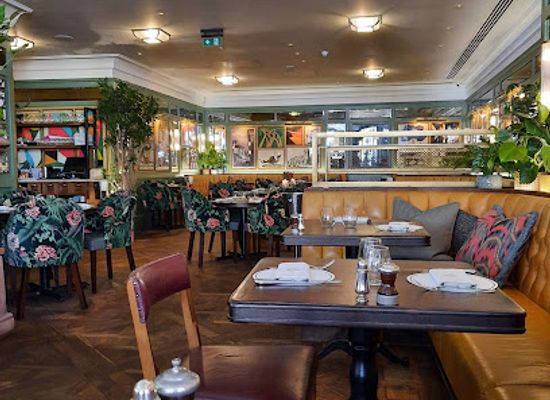 united-kingdom/york/restaurant/the-ivy-st-helen-s-square-york
