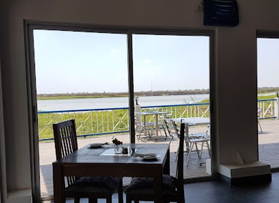 mozambique/zambezia-province/restaurant/sena-club-sugar-factory-restaurant