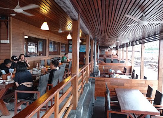 indonesia/west-papua/restaurant/marina-star-restaurant-seafood