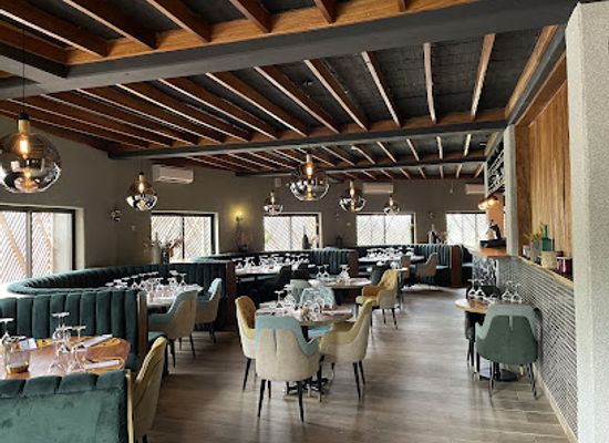 nigeria/efik/restaurant/liquid-hub-abuja