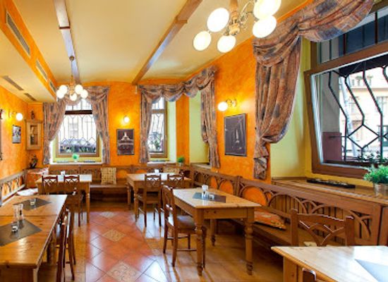 czechia/ore-mountains/restaurant/u-dobre-myslenky