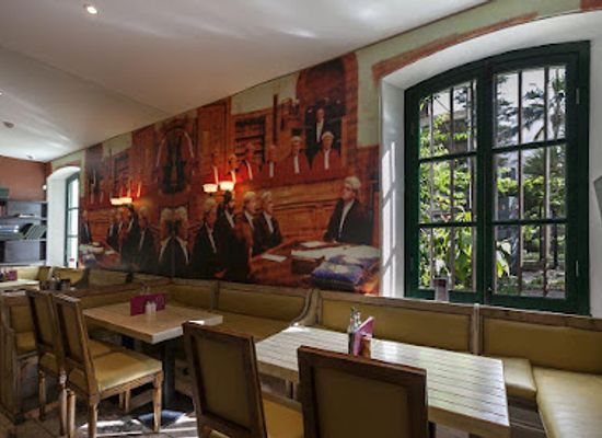 gibraltar/alameda-botanic-gardens/restaurant/jury-s-cafe-and-wine-bar