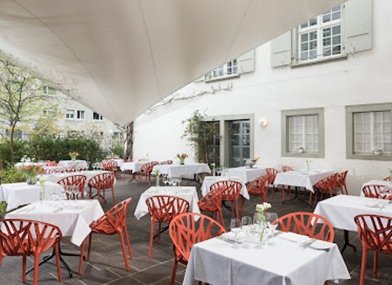 switzerland/basel/old-town/restaurant/restaurant-bel-etage-im-teufelhof