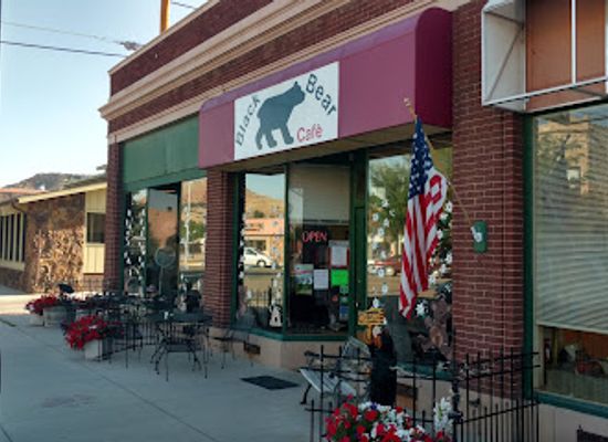 wyoming/washakie-county/restaurant/black-bear-cafe