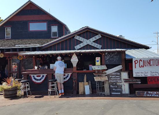 wisconsin/door-county/restaurant/pc-junction