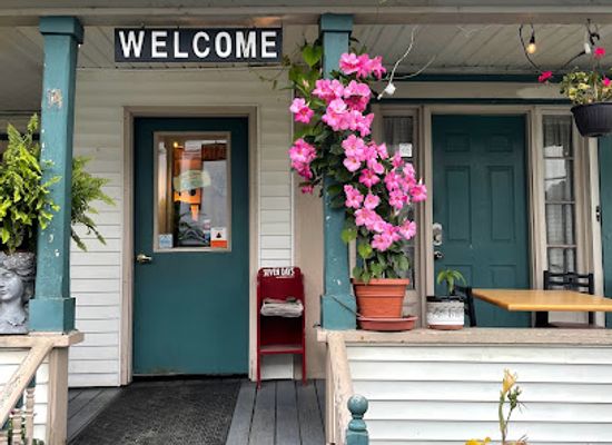 vermont/orange-county/restaurant/parsons-dinner-house