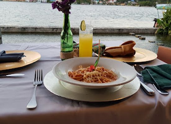 guatemala/northern-lowlands/restaurant/la-casa-de-enrico