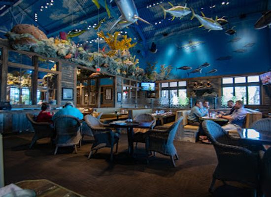 connecticut/connecticut-river-valley/restaurant/uncle-buck-s-fish-bowl-and-grill