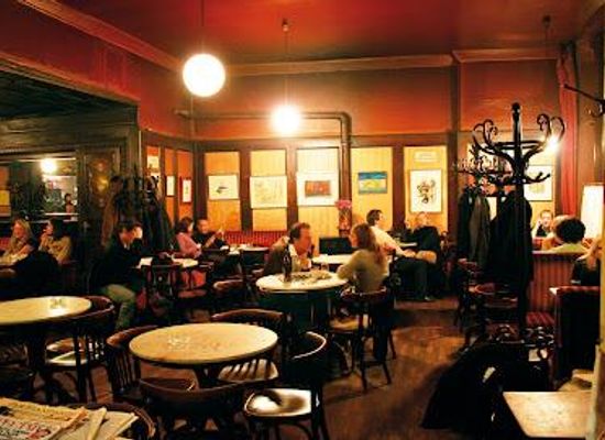 austria/vienna/restaurant/cafe-hawelka