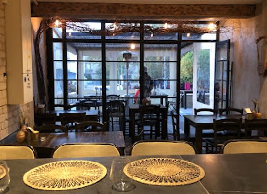 israel/southern-district/restaurant/sumsumiya