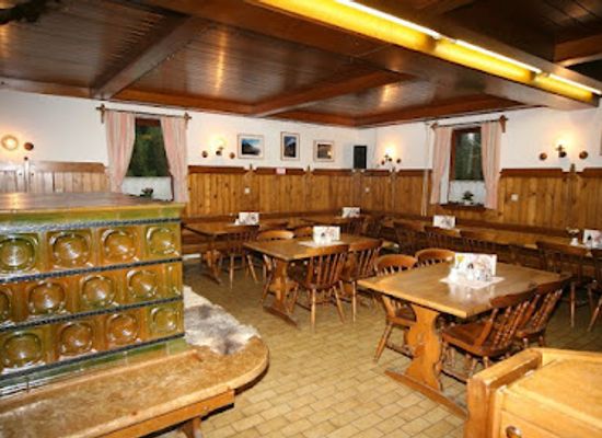 slovenia/kranjska-gora/restaurant/koca-na-gozdu