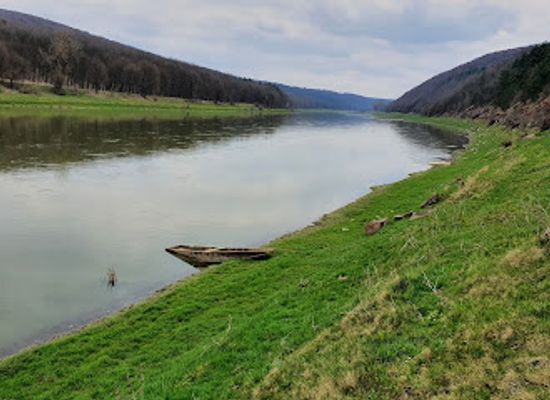 moldova/ungheni-county/restaurant/dnister-river
