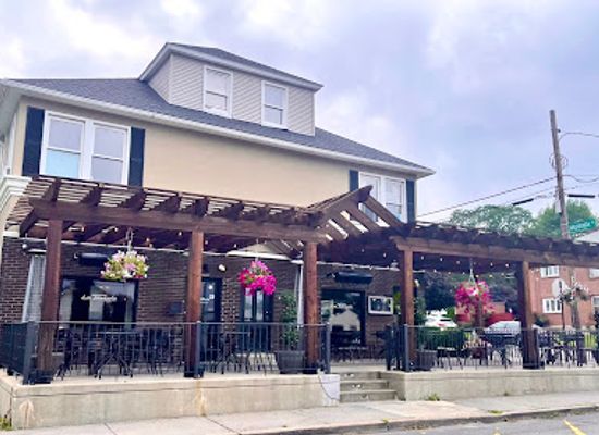 connecticut/waterbury/restaurant/la-tavola