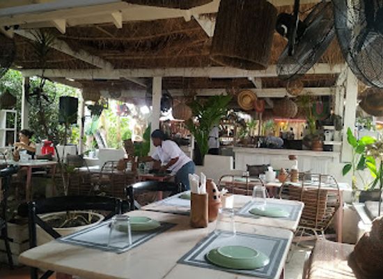 ghana/fante/restaurant/bella-afrik-authentic-italian-restaurant-wood-fire-pizza