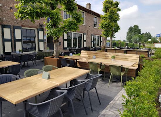 netherlands/alblasserwaard/restaurant/raadhuis-eten-en-drinken
