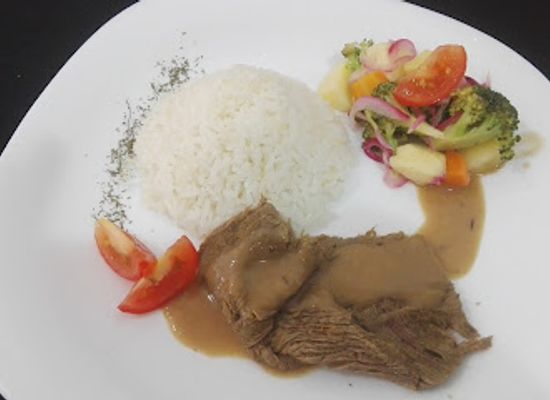 ecuador/northwest-coast/restaurant/bistro-souhaiter-restaurant