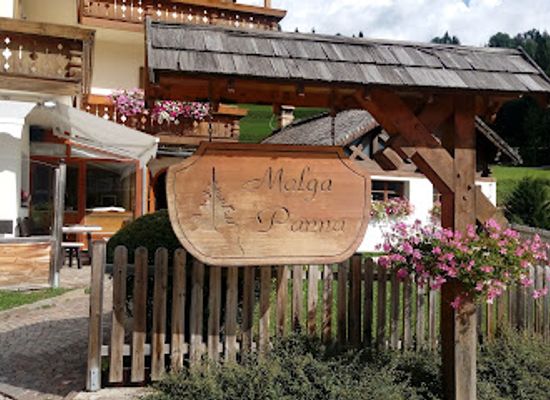 italy/trentino/restaurant/ristorante-malga-panna
