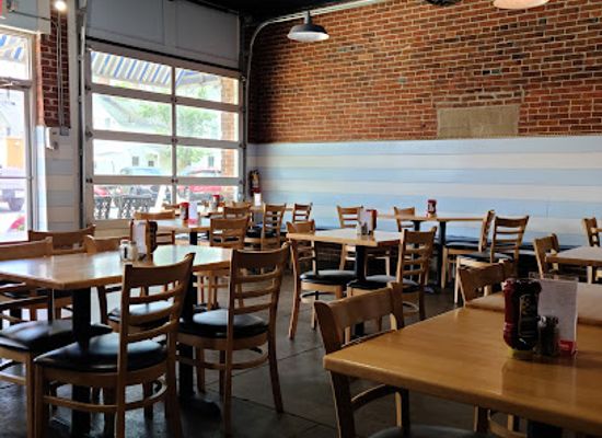 virginia/eastern-shore/restaurant/salt-and-sand-family-restaurant