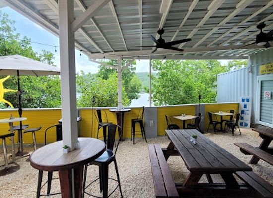 puerto-rico/culebra-island/restaurant/bay-front-park