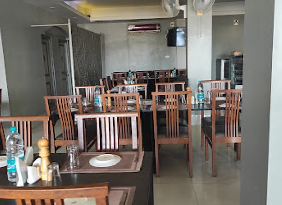 india/manipur/restaurant/flavours-restaurant
