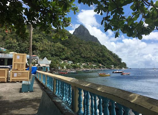 saint-lucia/pitons/restaurant/petit-peak-restaurant