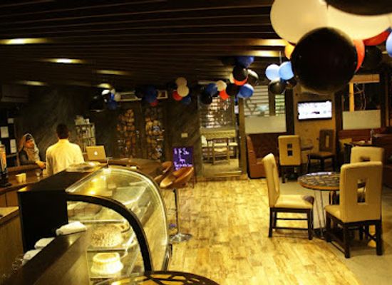 pakistan/faisalabad/restaurant/latte-e-te