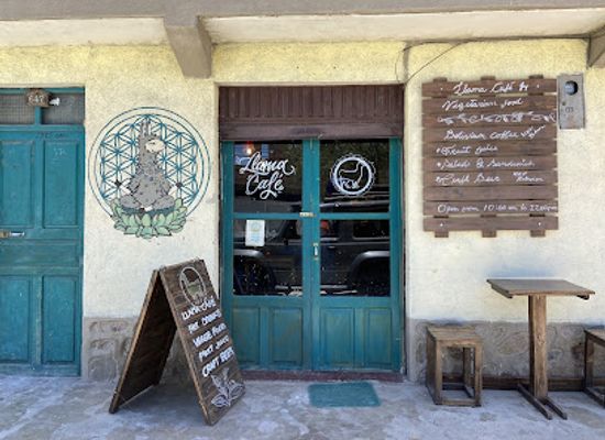 bolivia/salar-de-uyuni/restaurant/llama-cafe