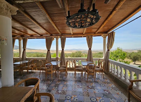 morocco/moulay-idriss-region/restaurant/roman-city