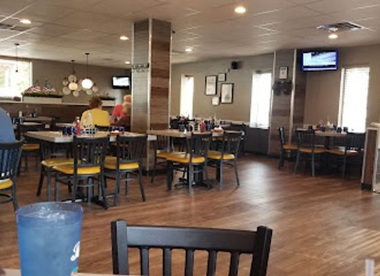 ohio/akron/highland-square/restaurant/akron-family-restaurant