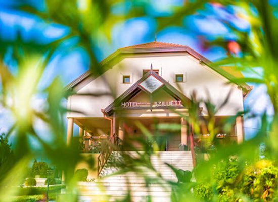 hungary/matra/restaurant/hotel-sziluett