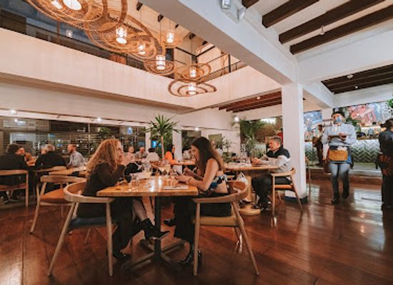 ecuador/southern-sierra/restaurant/somos-ecuador-restaurante