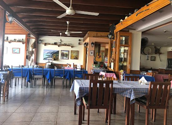 cyprus/paphos-district/restaurant/laterna-taverna