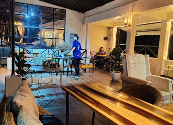 india/aizawl/restaurant/eleven-aizawl