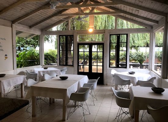chile/o-higgins-region/restaurant/food-wine-studio-at-viu-manent