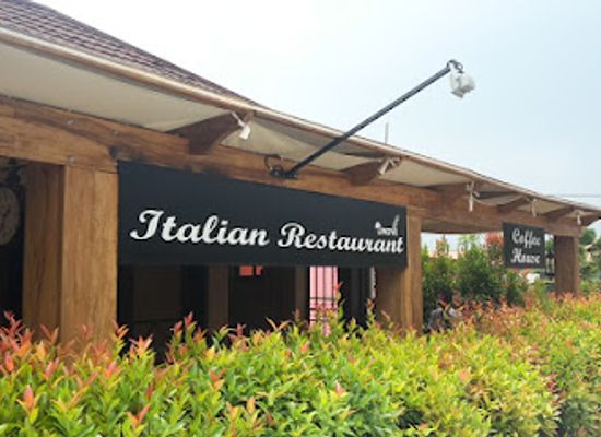 uganda/lango/restaurant/linove-restaurant