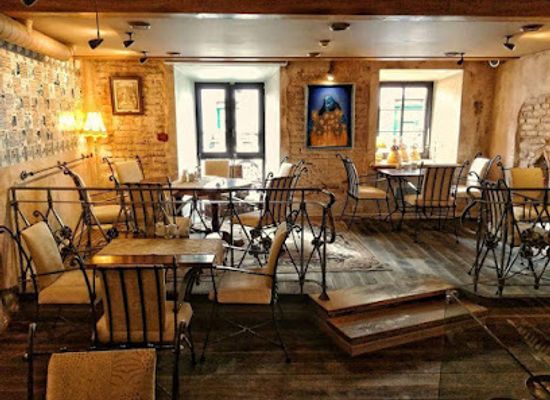 lithuania/vilnius/uzupis/restaurant/prie-angelo