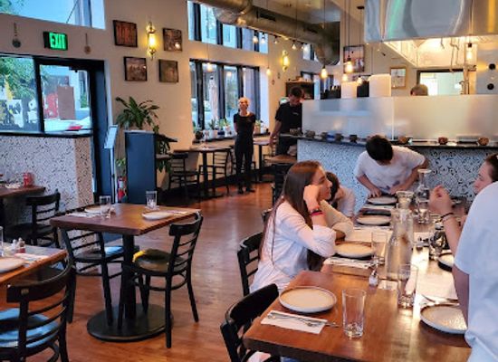 pennsylvania/philadelphia/northern-liberties/restaurant/pera-turkish-cuisine