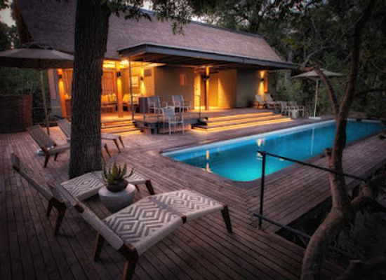 botswana/okavango-delta/restaurant/wilderness-chitabe-lediba