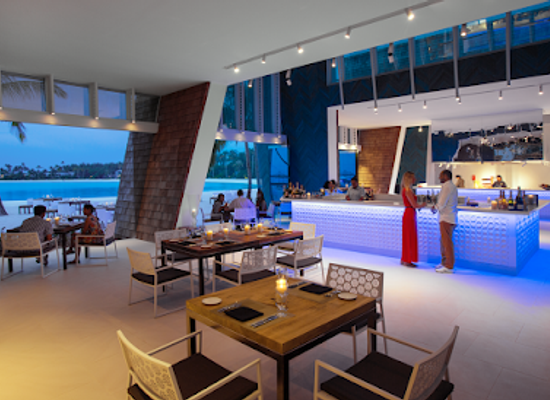 maldives/meemu-atoll/restaurant/smoked-restaurant