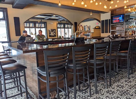 new-hampshire/hanover/restaurant/snax-restaurant