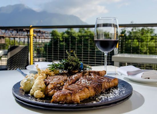 mexico/monterrey/fundidora-park/restaurant/el-lingote