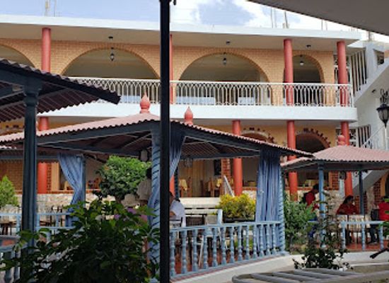 peru/moquegua/restaurant/restaurante-turistico-las-glorietas