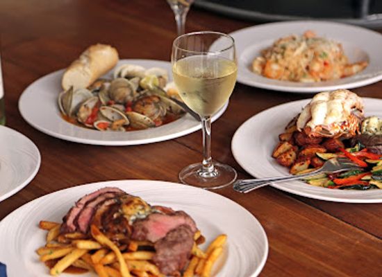 maryland/ocean-city/restaurant/captain-s-table-restaurant-and-bar