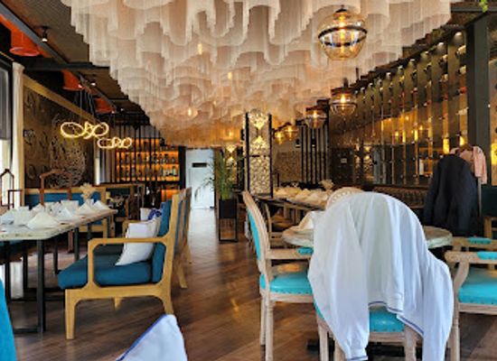 kyrgyzstan/bishkek/restaurant/morya-oyster-bar
