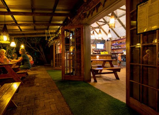 namibia/windhoek/restaurant/tipsy-cow-i-urban-restaurant-drinkeria